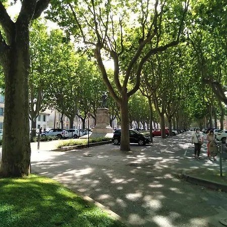 Lejlighed Spacieux De 100m2 A Deux Pas Du Centre De *